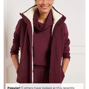 Talbots Maroon / burgundy Sherpa vest and coordinating top set.